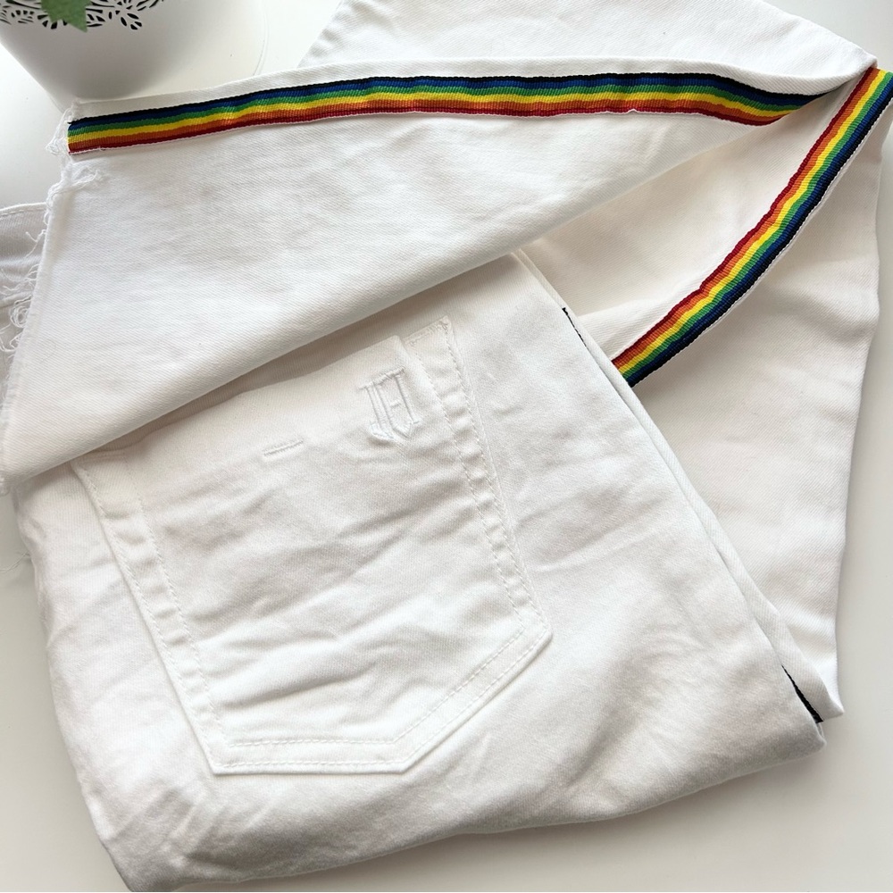 JET Rainbow Stripe White Raw Edge Ankle Jeans 6